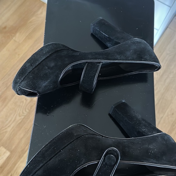 Black suede peep toe Via Spiga platforms size 9 lightly worn. - Picture 6 of 6